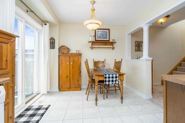 86 Mowat Cres, House attached with 3 bedrooms, 4 bathrooms and 3 parking in Halton Hills ON | Image 4