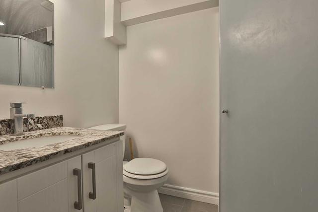 bsmt - 366 Balliol St, Condo with 2 bedrooms, 1 bathrooms and 1 parking in Toronto ON | Image 2