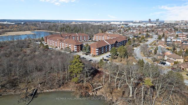 301 - 195 Lake Driveway W, Condo with 1 bedrooms, 1 bathrooms and 2 parking in Ajax ON | Image 1