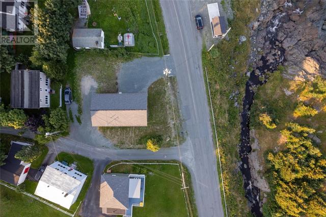 705 Main Road, House detached with 3 bedrooms, 2 bathrooms and null parking in Pouch Cove NL | Image 30