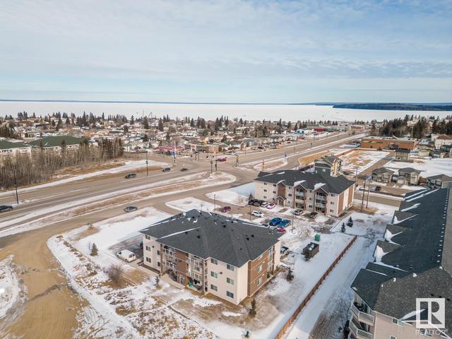 2201 - 1601 8 Av, Condo with 2 bedrooms, 2 bathrooms and null parking in Cold Lake AB | Image 3