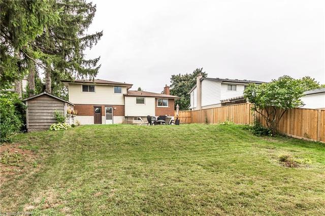 52 Glenburnie Drive, House detached with 3 bedrooms, 1 bathrooms and 3 parking in Guelph ON | Image 33