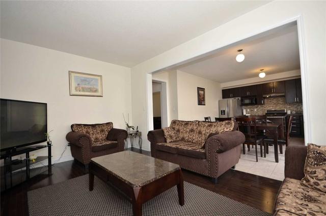 35 Orange Blossom Tr, House detached with 4 bedrooms, 5 bathrooms and 6 parking in Brampton ON | Image 13