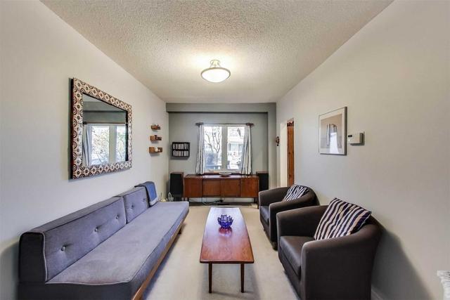 398 Arlington Ave, House semidetached with 2 bedrooms, 3 bathrooms and 1 parking in Toronto ON | Image 35