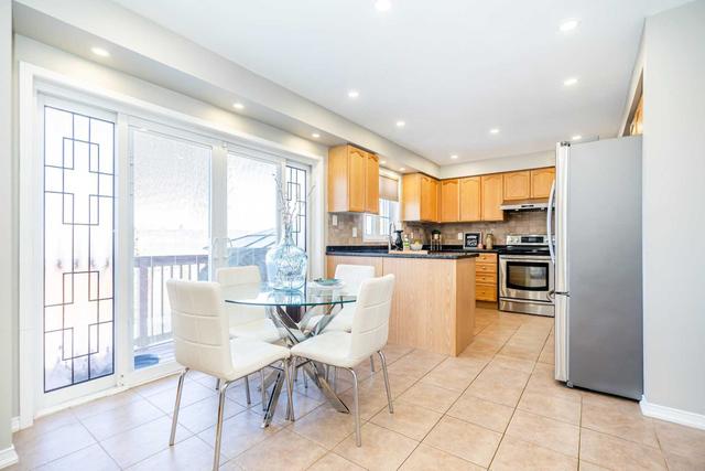48 Grainger Cres, House detached with 4 bedrooms, 3 bathrooms and 4 parking in Ajax ON | Image 3