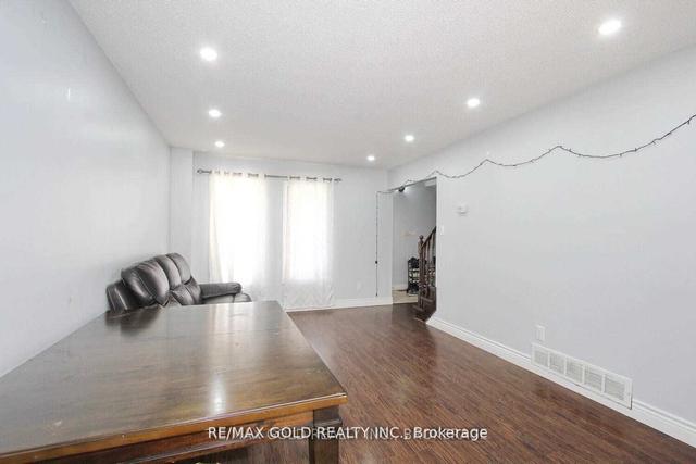 51 Blackmere Circ, House detached with 3 bedrooms, 4 bathrooms and 6 parking in Brampton ON | Image 22
