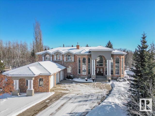 329 Estate Dr, House detached with 6 bedrooms, 4 bathrooms and null parking in Edmonton AB | Image 1