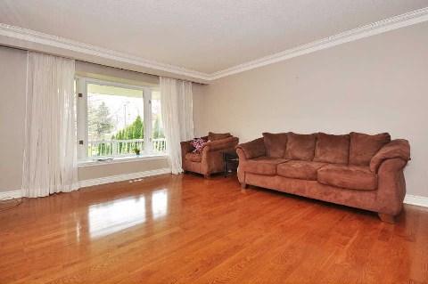 2432 Jarvis St, House detached with 3 bedrooms, 7 bathrooms and 6 parking in Mississauga ON | Image 3