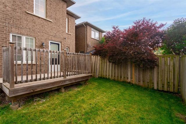 1854 Imperial Way, House attached with 3 bedrooms, 3 bathrooms and 2 parking in Burlington ON | Image 28