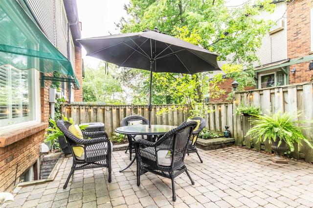 6 - 1572 Kerns Rd, Townhouse with 3 bedrooms, 3 bathrooms and 2 parking in Burlington ON | Image 31
