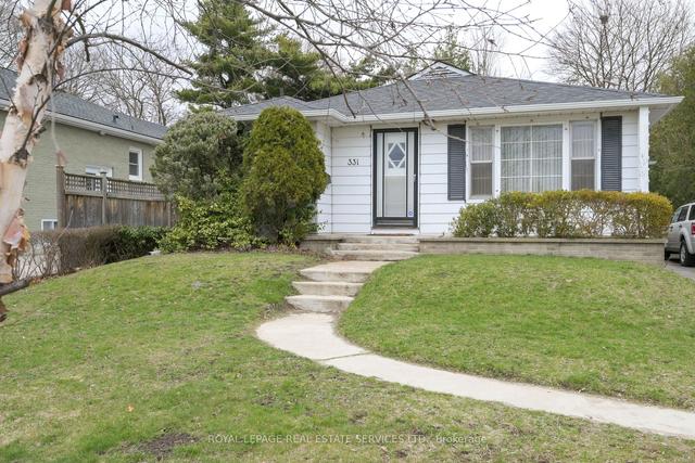 331 Allan St, House detached with 3 bedrooms, 2 bathrooms and 4 parking in Oakville ON | Image 8