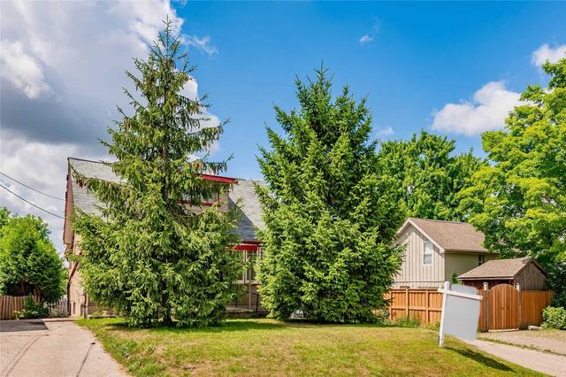 38 Hardy St, House detached with 3 bedrooms, 1 bathrooms and 4 parking in Guelph ON | Image 12