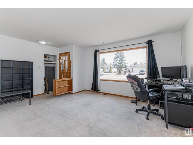 214 6th St, House detached with 4 bedrooms, 1 bathrooms and null parking in Thorhild County AB | Image 6