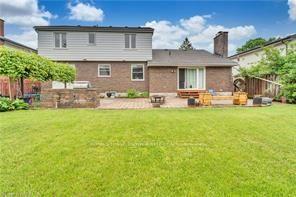 12 Hope Cres, House detached with 4 bedrooms, 3 bathrooms and 8 parking in Belleville ON | Image 30
