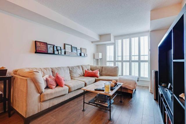 229 - 525 Wilson Ave, Condo with 1 bedrooms, 1 bathrooms and 1 parking in Toronto ON | Image 4