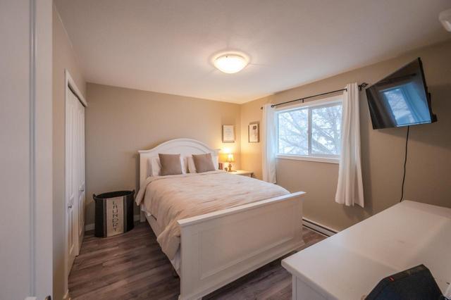 114 - 3004 South Main Street, House attached with 5 bedrooms, 2 bathrooms and 1 parking in Penticton BC | Image 12