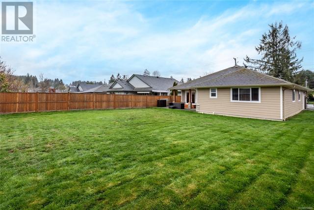 2856 Muir Rd, House detached with 3 bedrooms, 2 bathrooms and 4 parking in Courtenay BC | Image 32