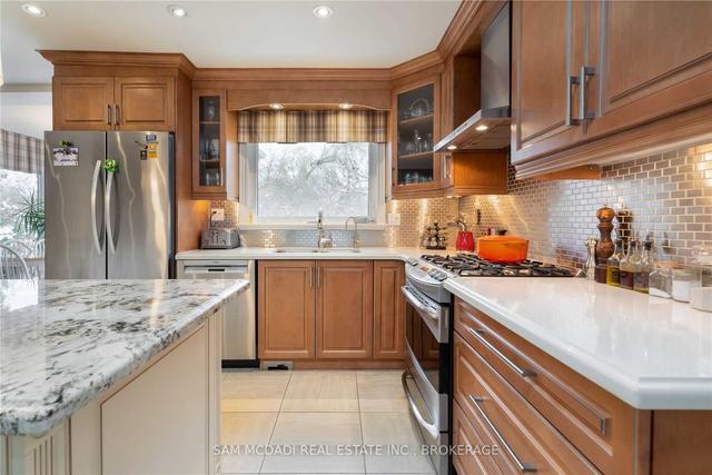 6127 Cheega Crt, House detached with 4 bedrooms, 4 bathrooms and 8 parking in Mississauga ON | Image 37