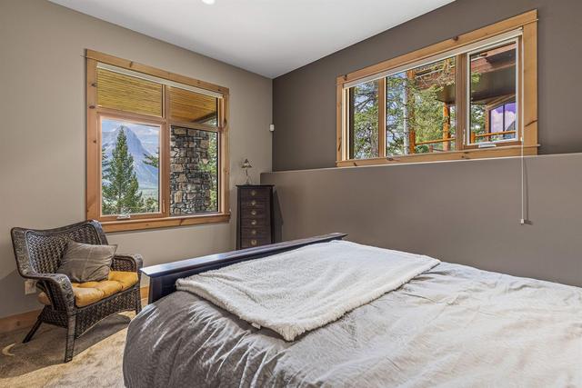 25 Juniper Ridge, House detached with 4 bedrooms, 5 bathrooms and 4 parking in Canmore AB | Image 36