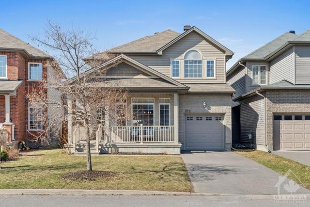 212 Dave Smith Crescent, House detached with 4 bedrooms, 4 bathrooms and 3 parking in Ottawa ON | Image 1
