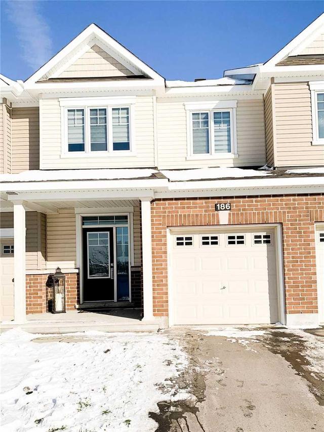 186 Yellowcress Way, House attached with 3 bedrooms, 3 bathrooms and 2 parking in Ottawa ON | Image 1
