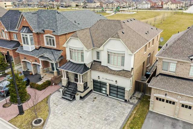 51 Ironside Dr, House detached with 4 bedrooms, 5 bathrooms and 6 parking in Vaughan ON | Card Image