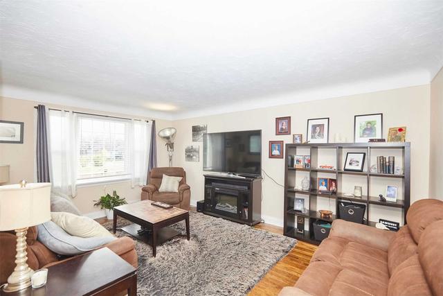 12 Ferndale Ave, House detached with 2 bedrooms, 1 bathrooms and 4 parking in St. Catharines ON | Image 30
