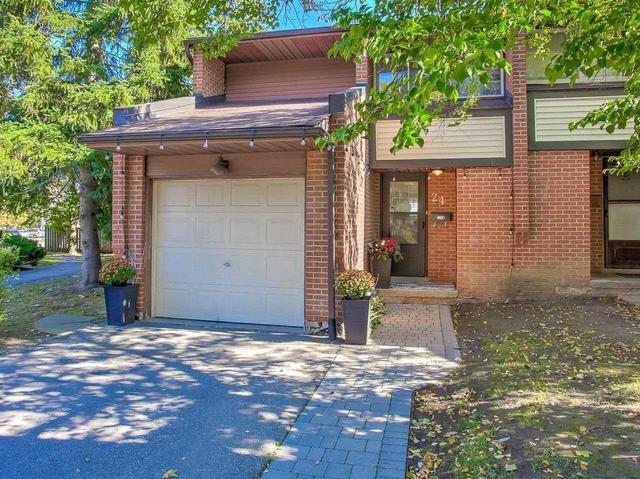 24 - 2301 Derry Rd W, Townhouse with 3 bedrooms, 3 bathrooms and 1 parking in Mississauga ON | Image 1