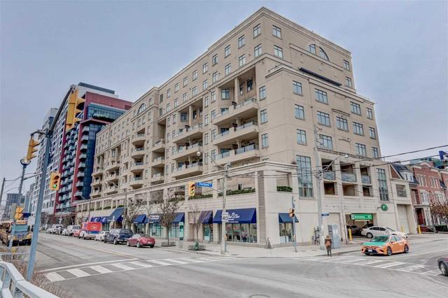 223 - 550 Front St W, Condo with 2 bedrooms, 1 bathrooms and 1 parking in Toronto ON | Image 1