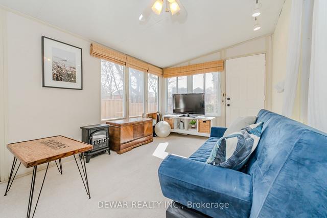 22 Cameron St, House semidetached with 2 bedrooms, 2 bathrooms and 5 parking in Cambridge ON | Image 9