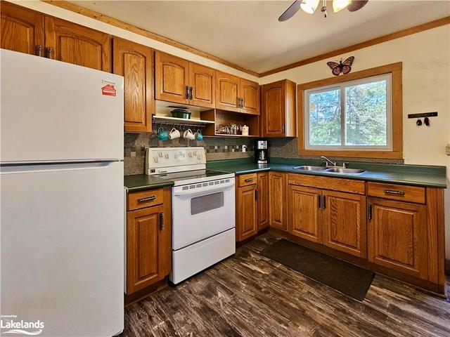 1038 Clarence Private, House detached with 3 bedrooms, 1 bathrooms and 4 parking in Bracebridge ON | Image 42