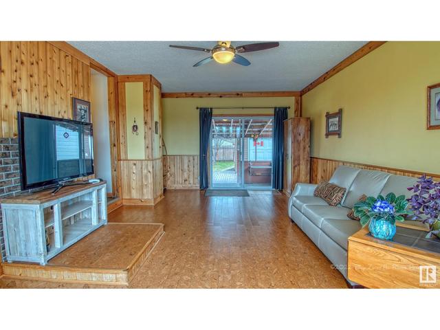 9701 87 St, House detached with 3 bedrooms, 1 bathrooms and 4 parking in Fort Saskatchewan AB | Image 17