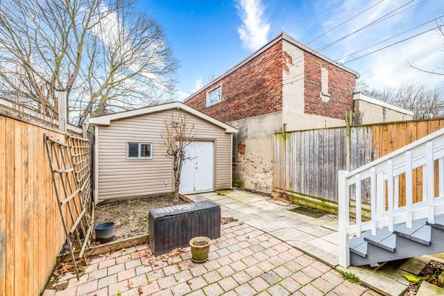 241 Mcroberts Ave, House detached with 2 bedrooms, 2 bathrooms and 1.5 parking in Toronto ON | Image 22