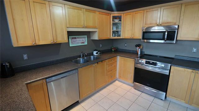 14 Sherbo Cres, House detached with 3 bedrooms, 3 bathrooms and 3 parking in Brampton ON | Image 21