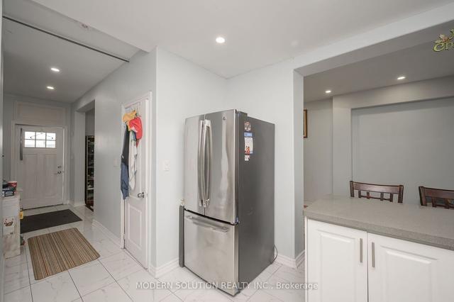439 Wentworth St N, House detached with 3 bedrooms, 3 bathrooms and 0 parking in Hamilton ON | Image 6