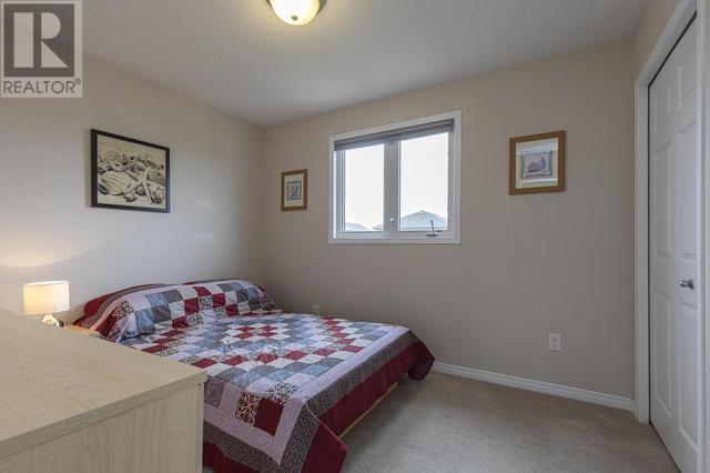1476 Adams Avenue, Home with 4 bedrooms, 3 bathrooms and 2 parking in Kingston ON | Image 25