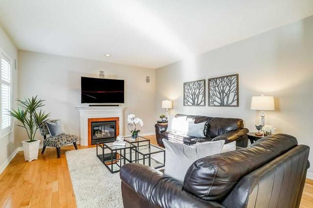77 Foresta Dr, House detached with 4 bedrooms, 4 bathrooms and 6 parking in Vaughan ON | Image 8
