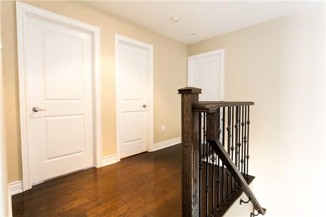 13301 Bathurst St, House attached with 3 bedrooms, 3 bathrooms and 1 parking in Richmond Hill ON | Image 11