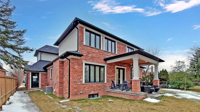 449 Tennyson Dr, House detached with 4 bedrooms, 5 bathrooms and 6 parking in Oakville ON | Image 28