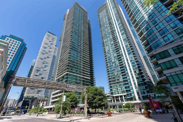 1112 - 33 Bay St, Condo with 2 bedrooms, 2 bathrooms and 1 parking in Toronto ON | Image 27