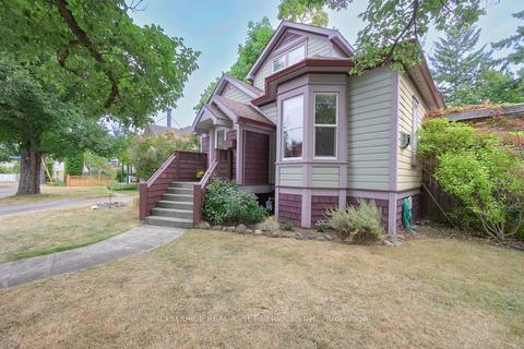 1115 Reno St, Out Of Area, BC, V9A4B7 | Card Image