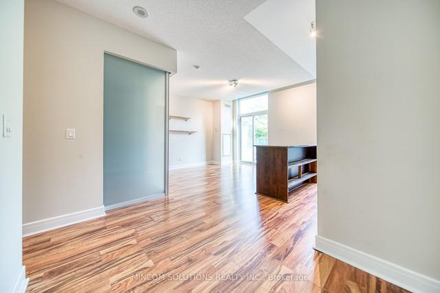 110 - 35 Brian Peck Cres, Condo with 1 bedrooms, 1 bathrooms and 1 parking in Toronto ON | Image 8
