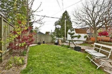 81 Wiley Ave, House semidetached with 2 bedrooms, 1 bathrooms and 1 parking in Toronto ON | Image 13