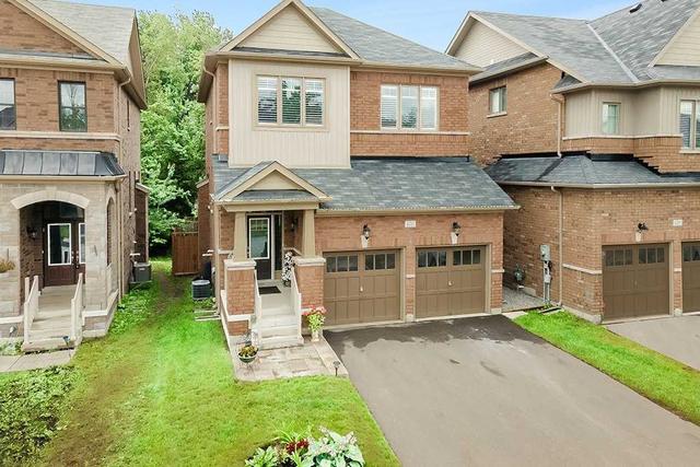 1033 Abram Crt, House detached with 3 bedrooms, 3 bathrooms and 6 parking in Innisfil ON | Image 16