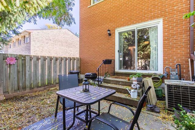 17 - 1440 Garth St, Townhouse with 3 bedrooms, 2 bathrooms and 1 parking in Hamilton ON | Image 29