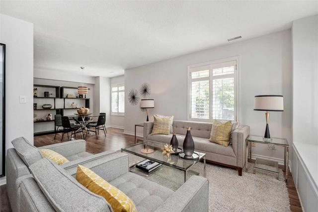 Th4 - 208 Niagara St, Townhouse with 3 bedrooms, 2 bathrooms and 1 parking in Toronto ON | Image 3