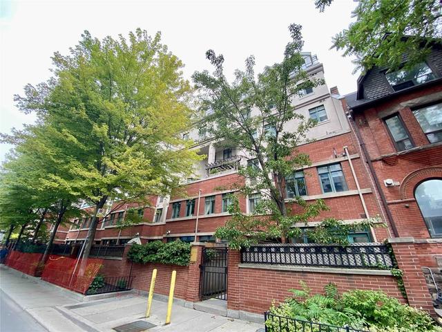 th124 - 500 Richmond St W, Townhouse with 2 bedrooms, 1 bathrooms and 1 parking in Toronto ON | Image 1