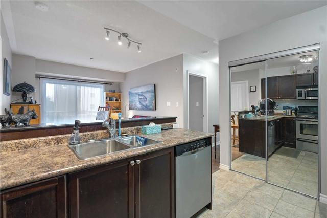 201 - 8 Harris St, Condo with 2 bedrooms, 2 bathrooms and 1 parking in Cambridge ON | Image 10