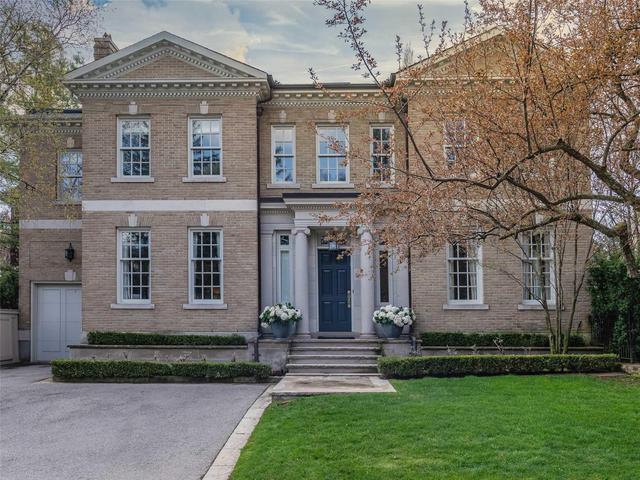 265 Glengrove Ave, House detached with 4 bedrooms, 4 bathrooms and 3 parking in Toronto ON | Image 1