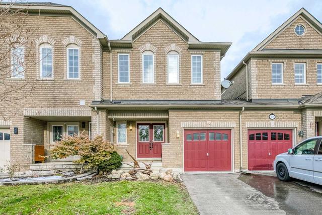90 Niagara Tr, House attached with 3 bedrooms, 3 bathrooms and 2 parking in Halton Hills ON | Image 1